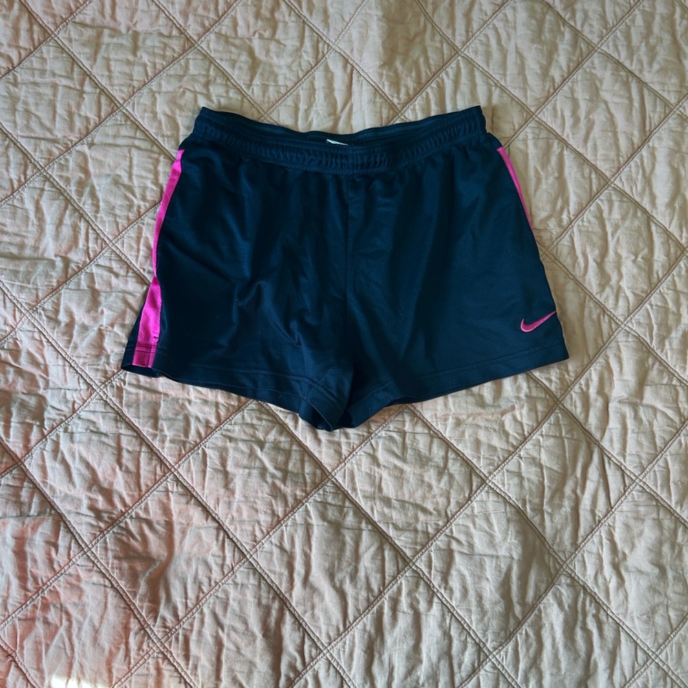 Nike Women's Athletic Shorts in Black and Pink